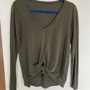 Lululemon Green Tie Longsleeve size 6/8